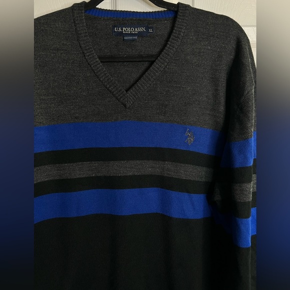 U. S. Polo Association Men’s Sweater - Gray/Black/Blue - XL - Picture 4 of 5